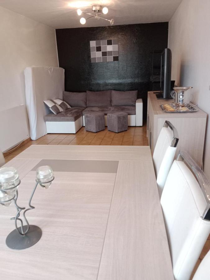 Vitre Centre Ville Bel Appartement A Decouvrir Екстер'єр фото